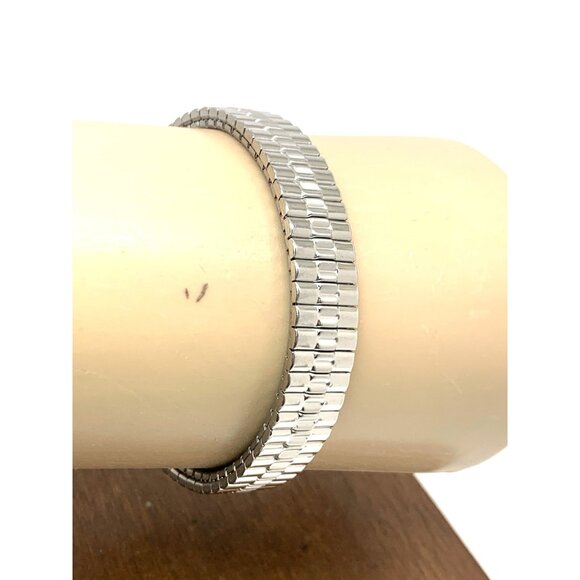 Timex Women's Watch TW2W14300 Indiglo Quartz Mother of Pearl Dial Expansion Band - Picture 10 of 14